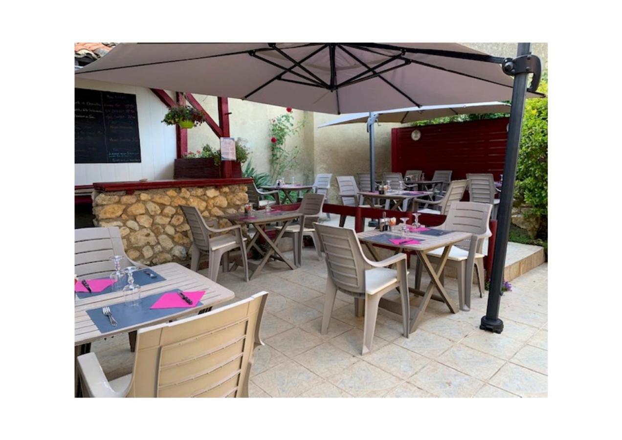Hotel Restaurant De L'Union Mirambeau  Dış mekan fotoğraf