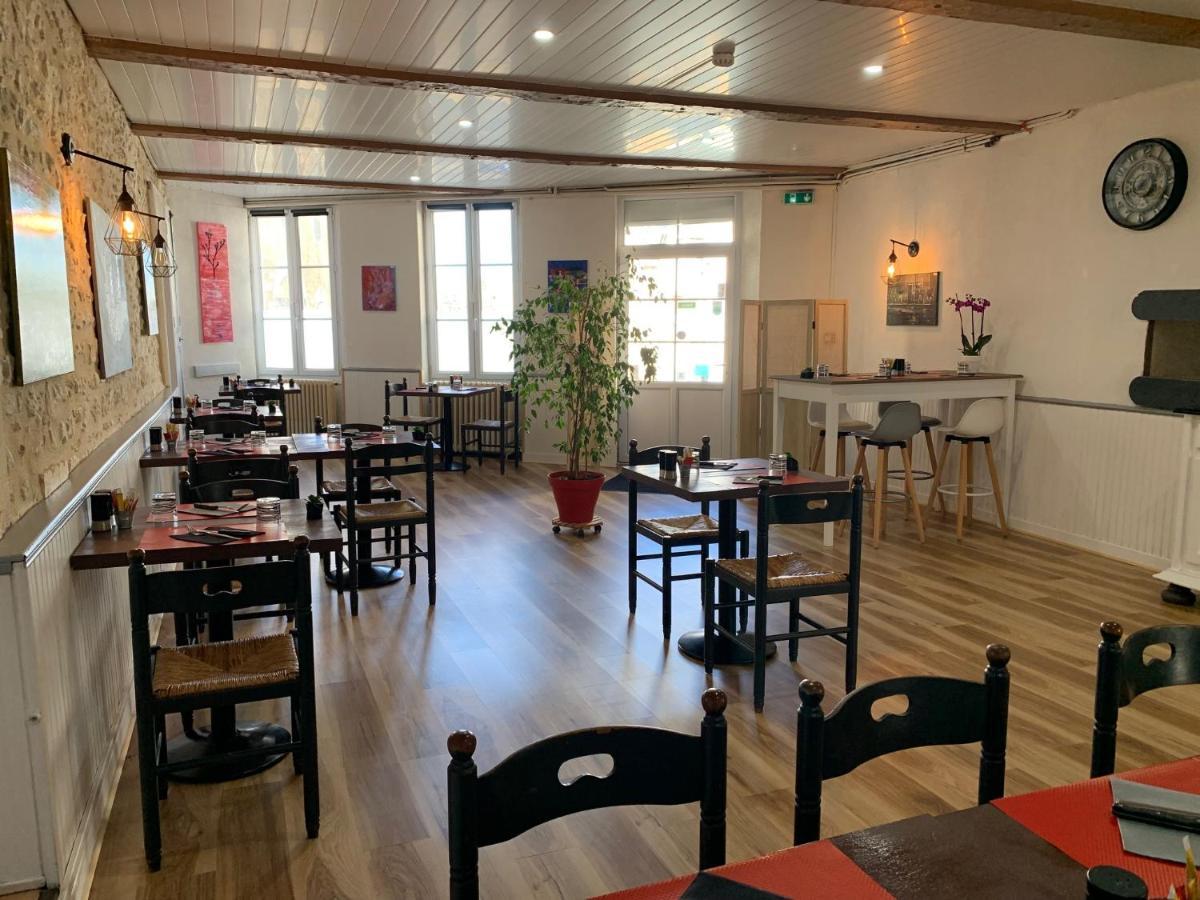 Hotel Restaurant De L'Union Mirambeau  Dış mekan fotoğraf