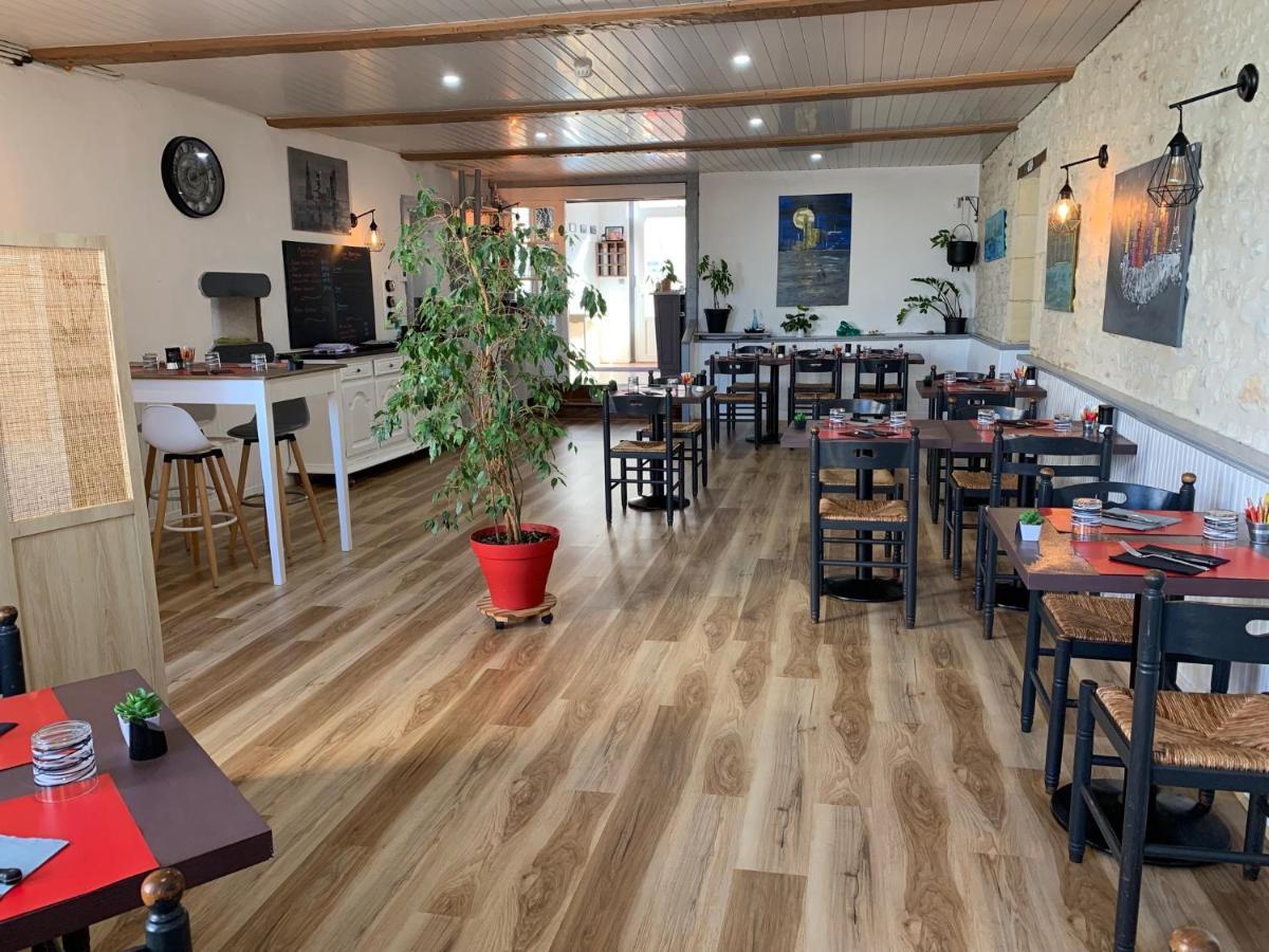Hotel Restaurant De L'Union Mirambeau  Dış mekan fotoğraf