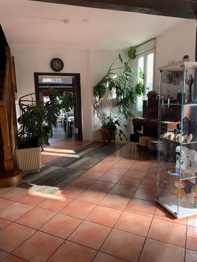 Hotel Restaurant De L'Union Mirambeau  Dış mekan fotoğraf