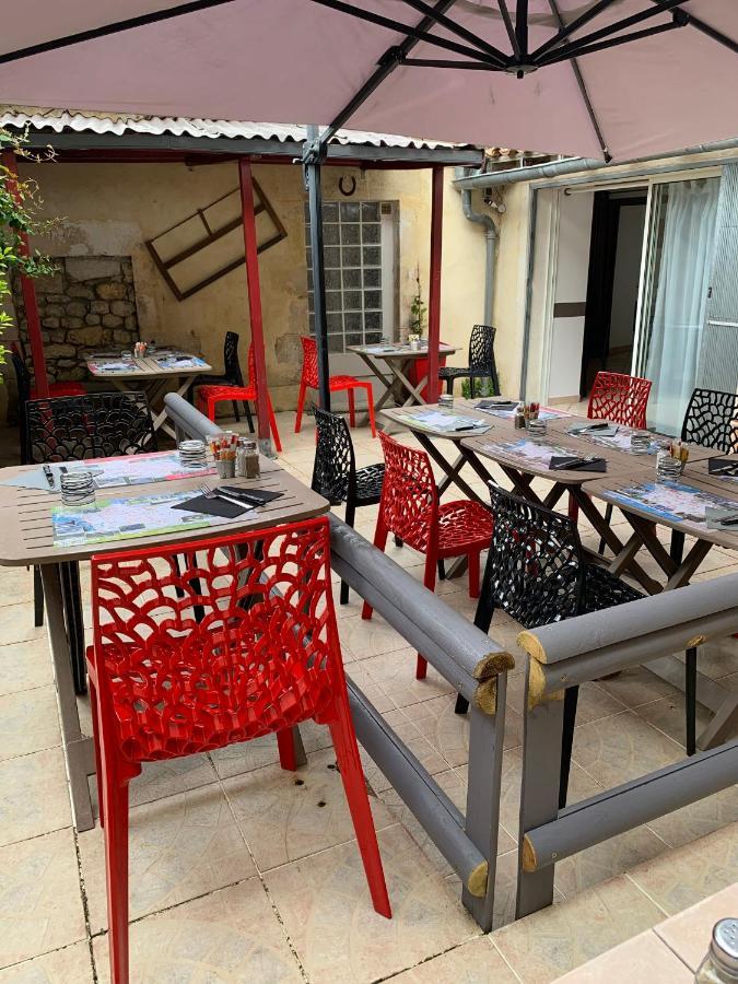 Hotel Restaurant De L'Union Mirambeau  Dış mekan fotoğraf