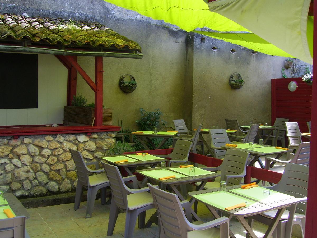 Hotel Restaurant De L'Union Mirambeau  Dış mekan fotoğraf