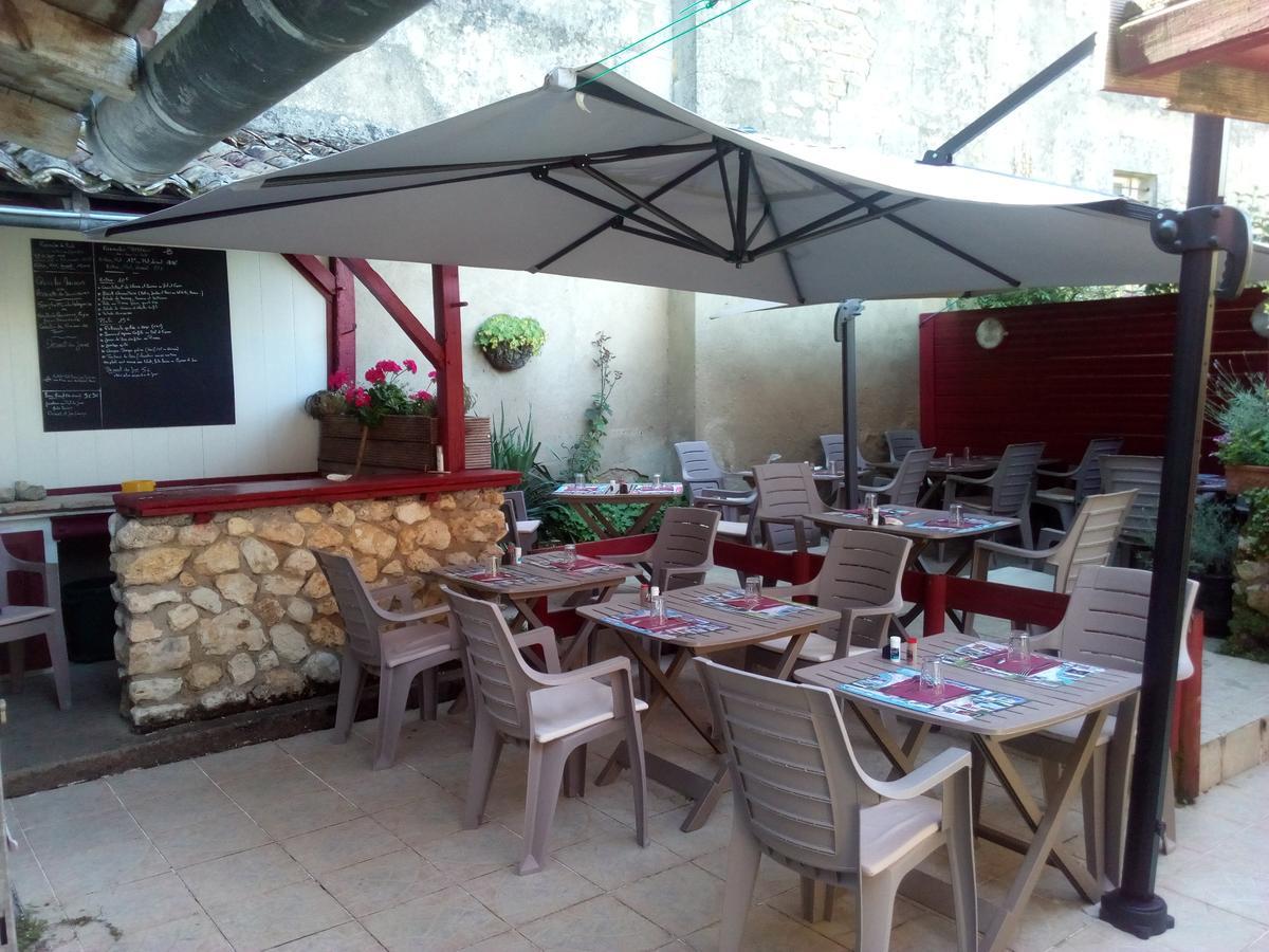Hotel Restaurant De L'Union Mirambeau  Dış mekan fotoğraf